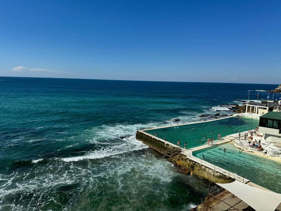 1/2 day Sydney Sightseeing and Bondi Beach Tour - Bondi Beach with up to one hour to enjoy it