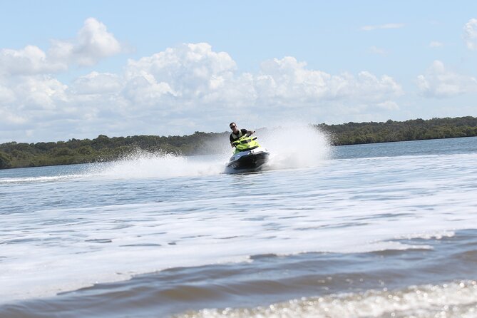 1 Hour Jet Ski Safari - The Route to Bar Island and Back Under the Bridges