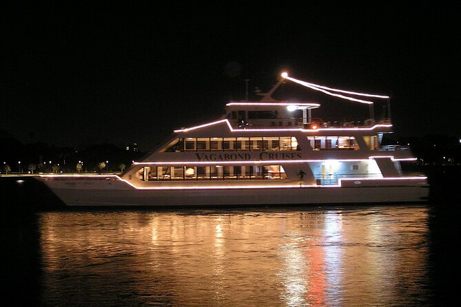 4-hour Vivid Latin Fiesta Dinner Cruise Shared Experience - Sydney Harbour views during Vivid: lights + skyline from the water