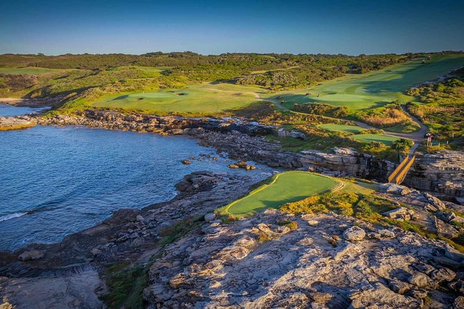 Access the Inaccessible: Sydney Luxury Golf Packages - On-course comfort: carts, refreshment breaks, and member-style amenities