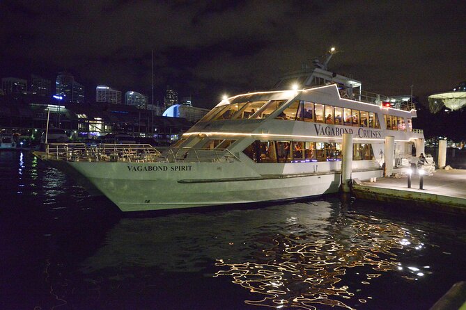 Australia Day Dinner and Fireworks Cruise on Sydney Harbour - Illuminated Sydney landmarks and harbour spectacles before the fireworks