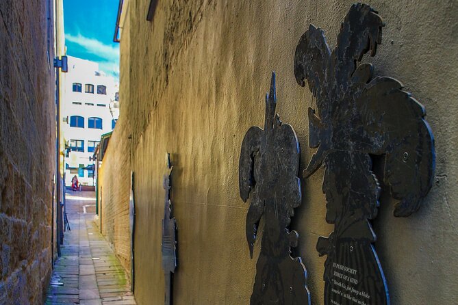 Explore The Rocks Sydney In A Series Of Fun Cryptic Clues - Customs House stop: free entry and first clue momentum