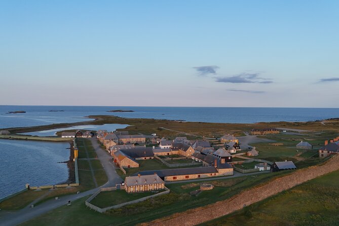 Fortress of Louisbourg Tour: Explore 18th Century History - Along the route: Sydney heritage you can spot without extra ticketing