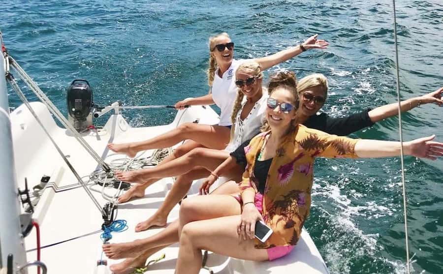 From Manly: Sydney Harbour Hands-On Taster Yacht Cruise - Where You Meet: Manly Yacht Club Wharf, Not the Road Entrance