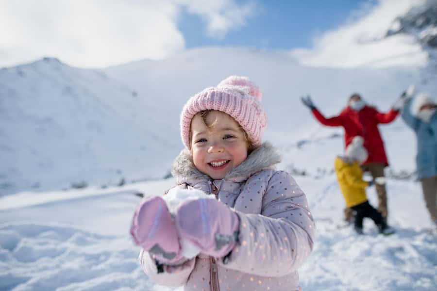 From Sydney: 1-Day Tour to Thredbo Snow Resort - Early-morning stop: breakfast plus discounted snow gear