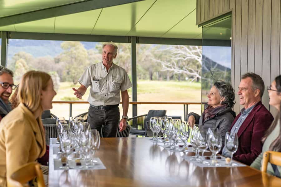 From Sydney: Award-Winning Hunter Valley Wine & Cheese Tour - Lakeside gourmet lunch with a complimentary glass of wine