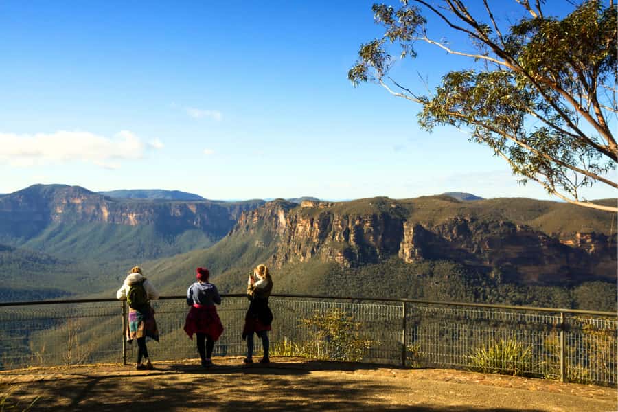 From Sydney: Blue Mountains, Sydney Zoo & Walking Tour - The First Nations cultural talk: why it’s not just a side note