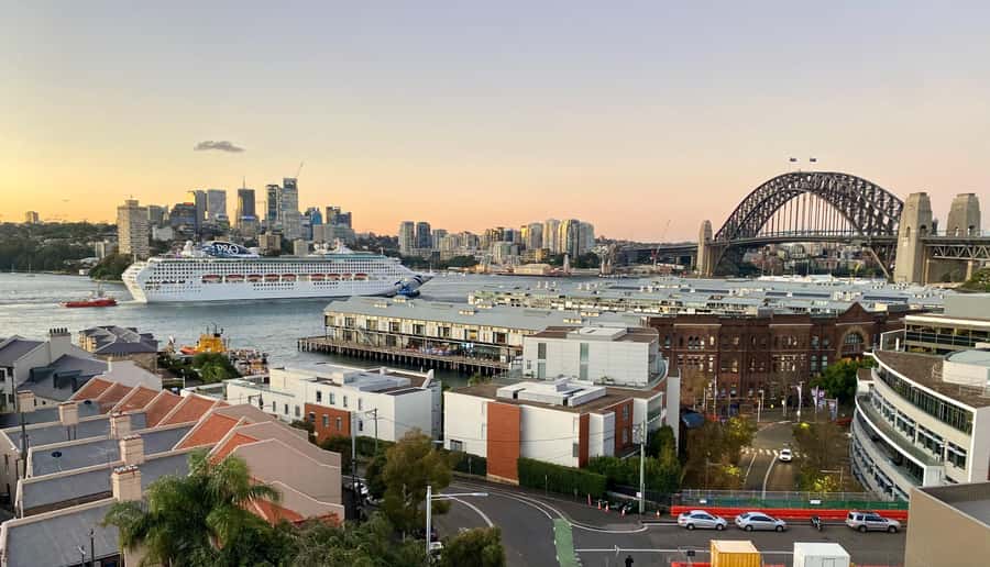 Half Day Small Group : The Story of Sydney Tour - Through Sydney’s city sections: seeing the connections in one ride