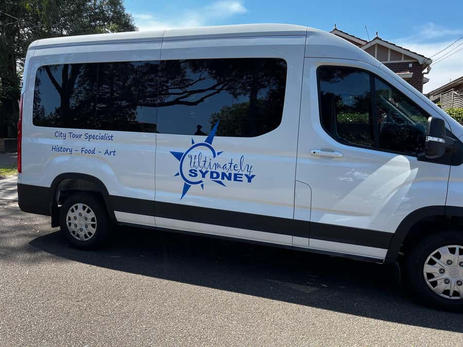 Half Day Small Group : The Story of Sydney Tour - The Rocks and Mrs. Macquarie’s Point: how the story starts