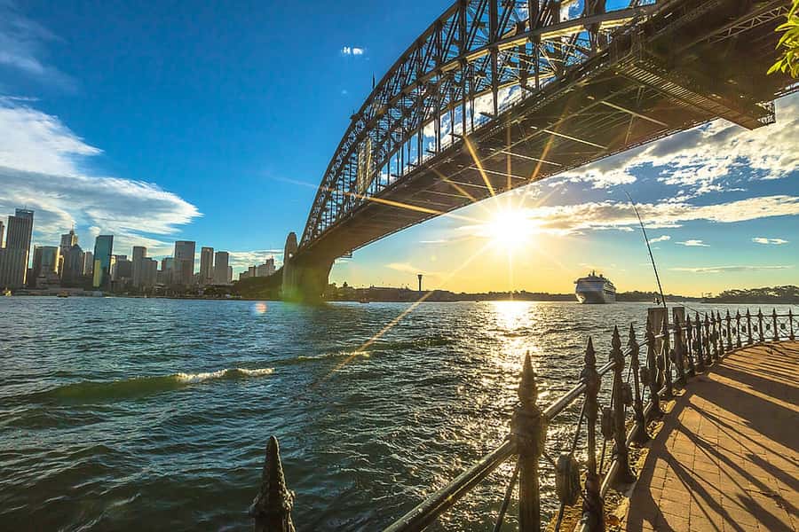 Lunch Cruise with Live Jazz on Sydney Harbour - Boarding at King Street Wharf: the easy way to avoid stress