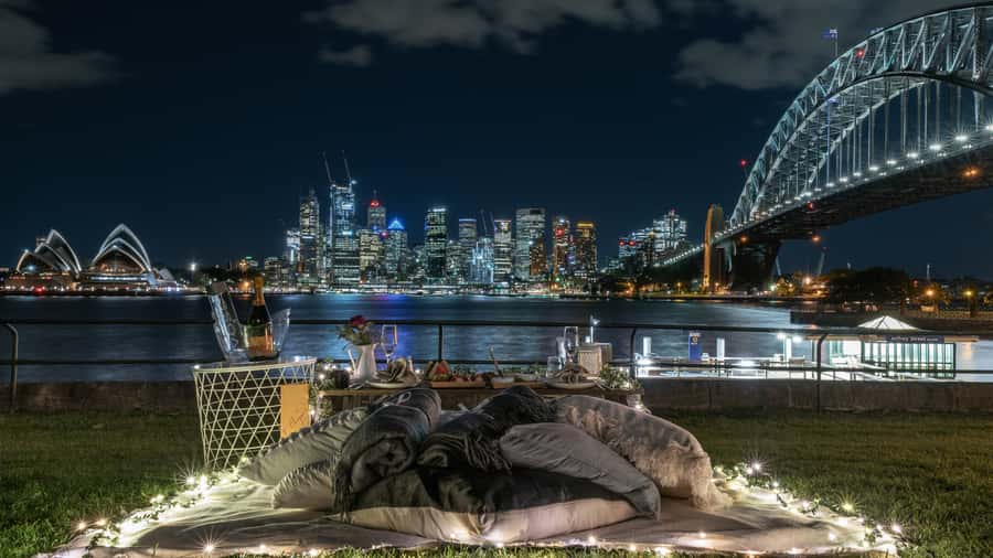 Luxury Picnic for 2 with Sydney Harbour Views at Kirribilli - Key highlights to know before you go