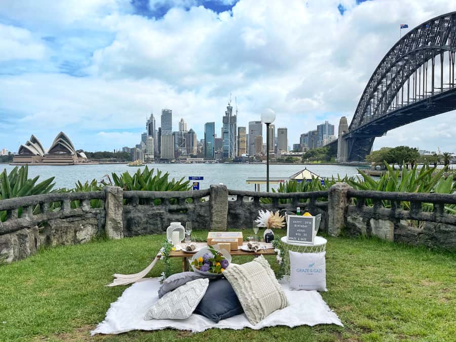 Luxury Picnic for 2 with Sydney Harbour Views at Kirribilli - Opera House and Harbour Bridge framing: how to time your picnic