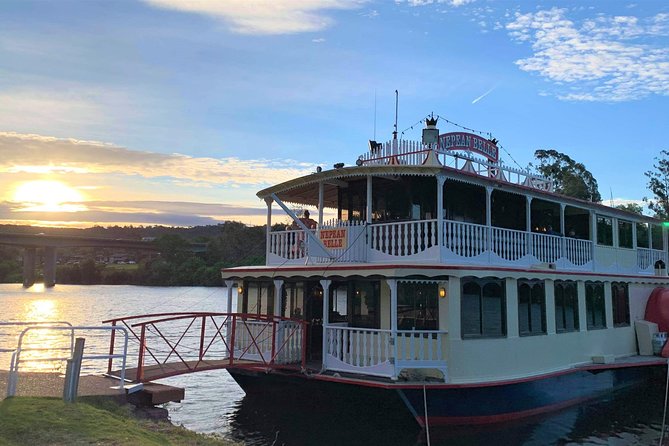 Morning Paddlewheeler Cruise in the Gorge - Who Should Book This Nepean Belle Cruise?