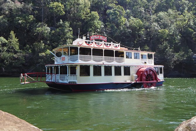 Morning Paddlewheeler Cruise in the Gorge - Boarding a Vintage Paddleboat: Captain Talk and Steering Wheel Fun