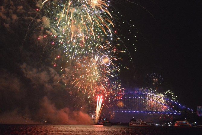 New Years Eve Sydney Harbour Cruise 2026-2027 - Stop 3: Anchored for Harbour of Light + New Year’s Eve Fireworks