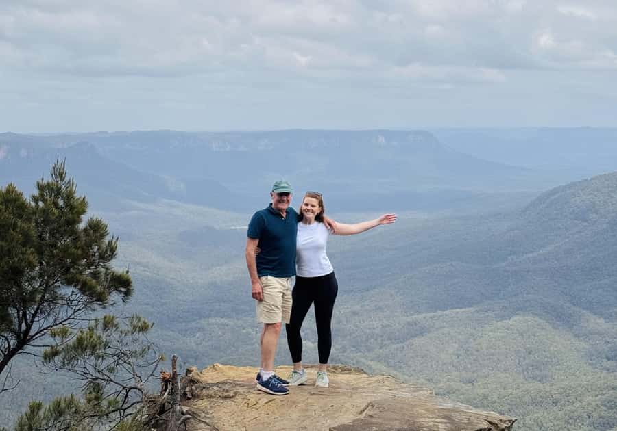 Private Blue Mountains, Scenic World & Wentworth Falls Tour - Katoomba Falls and the lookout circuit: finish with the classic hits