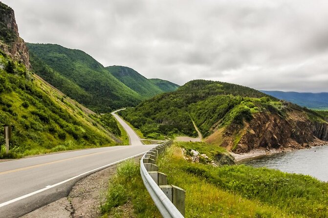 Private Cruise Excursion in Cape Breton - Cabot Trail Views, With a Driver Who Won’t Rush You