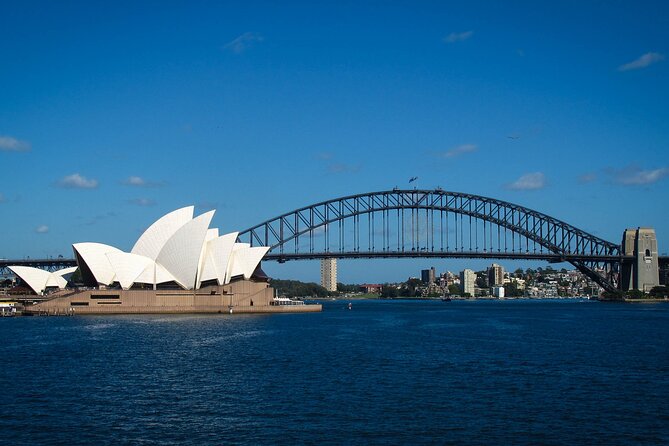 Private Luxury Tour: Sydney Sightseeing Experience - Bondi Beach: the famous shoreline, with a real 30-minute window