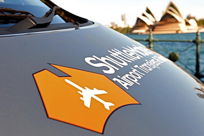 Private Transfer FROM Sydney Airport to Sydney CBD for 1 to 2 pax - Route Speed: Using Bus Lanes and Transit Lanes