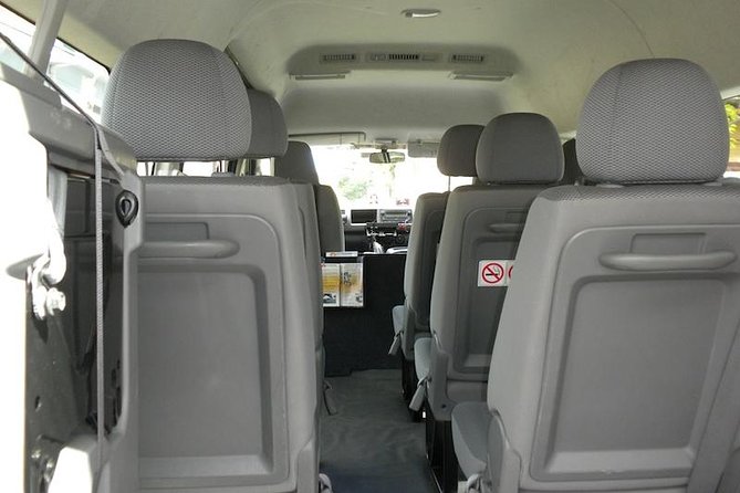 Private Transfer FROM Sydney CBD to Sydney Airport 1 to 5 people - Getting Picked Up in the CBD: Where the Day Starts Calm