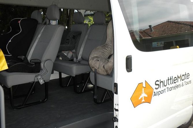 Private Transfer FROM Sydney CBD to Sydney Airport 1 to 5 people - Luggage That Fits: Bags, Carry-Ons, and What to Do About Extra