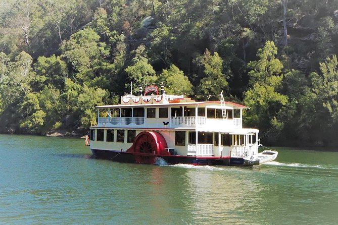 Scenic Adventure Lunch Cruise - The Paddlewheeler Experience: Old-World Feel, Real Comfort