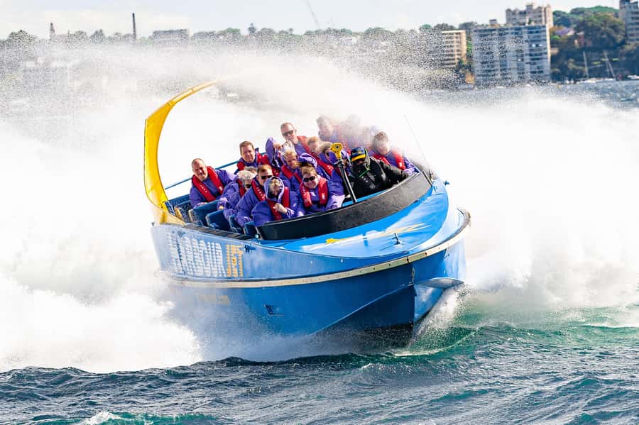 Sydney: 30-Minute Jet Boat Ride from Darling Harbour - Sydney Harbour Views You Get From the Water (Not From a Distance)