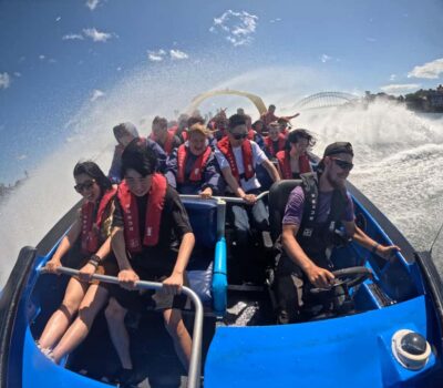 Sydney: 30-Minute Jet Boat Ride from Darling Harbour - The 30-Minute Thrill: Speed, Spins, and Power Breaks