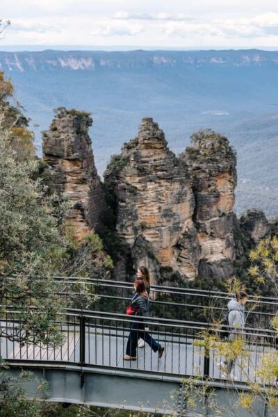 Sydney: Blue Mountains Scenic World, Wildlife Park and Lunch - First Stop: Featherdale Wildlife Park and Real Animal Encounters