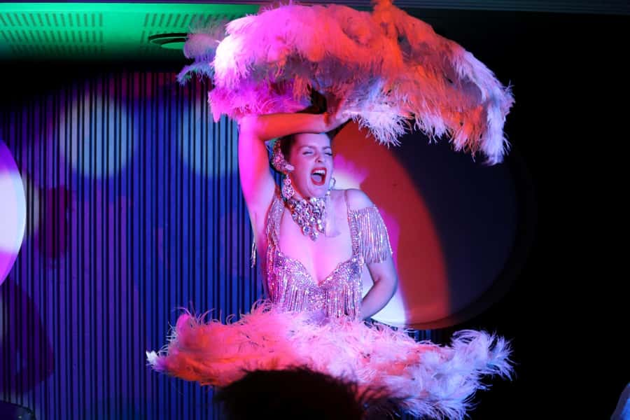 Sydney: Cabaret Dinner Show at the Honeycomb Club - Key things I’d put on your radar
