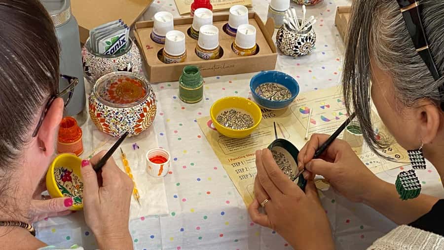 Sydney: Ceramic Plates & Bowls Paint and Sip Classes - Who This Class Fits Best in Sydney