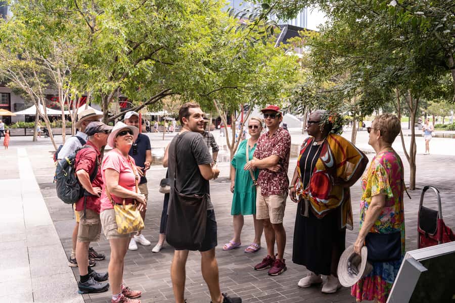 Sydney: Chinatown Street Food & Culture Guided Walking Tour - The Stops and Flow: How the Walk Keeps You Moving