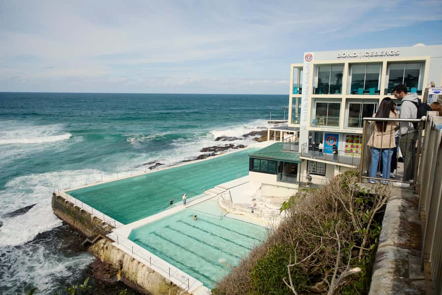 Sydney: City and Bondi Beach Private Luxury Half-Day Tour - Why This 4-Hour Private Route Works So Well