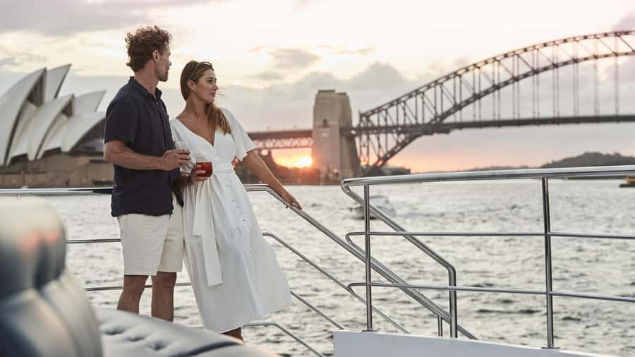 Sydney: Dinner Cruise with 3-Course Meal - The three-course menu: multicultural Sydney flavors with NSW ingredients