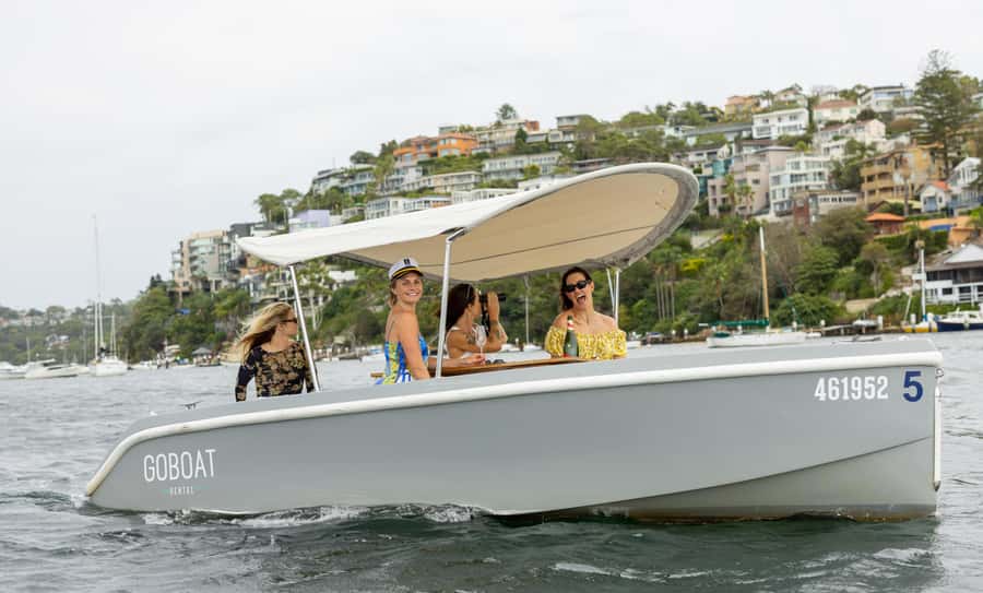 Sydney: Electric Boat Rental from The Spit, Mosman - How Easy It Feels for First-Timers (Because It Really Is)