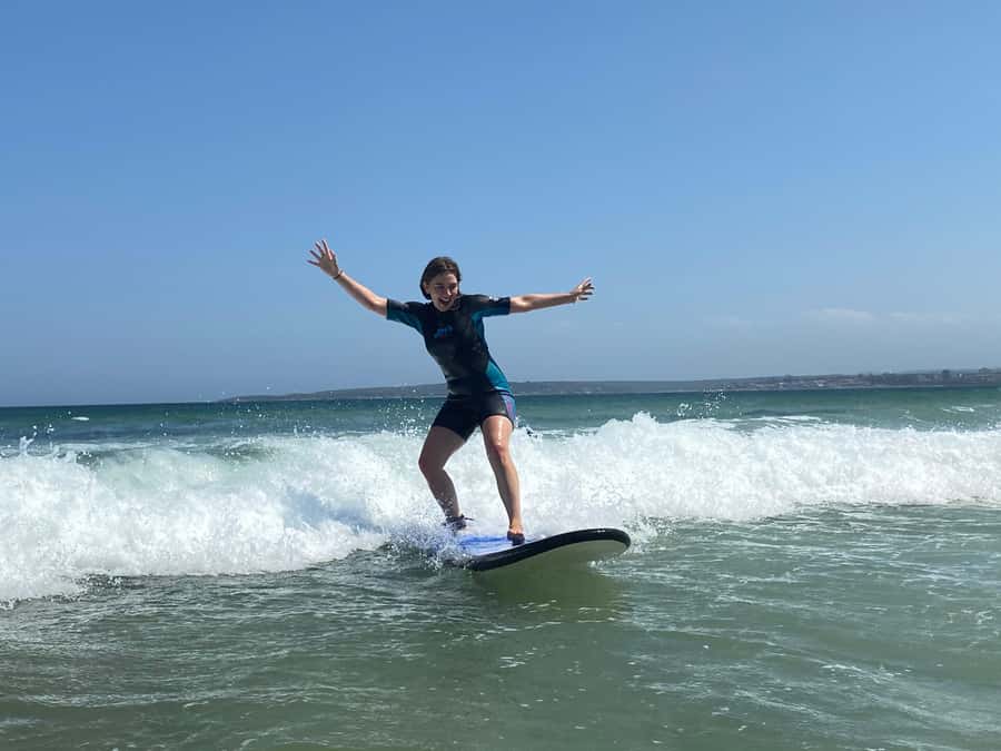 Sydney: Full Day Learn to Surf Adventure - Incl BBQ Lunch - 7 Hours of Surf Instruction: Land Basics to Two Sessions