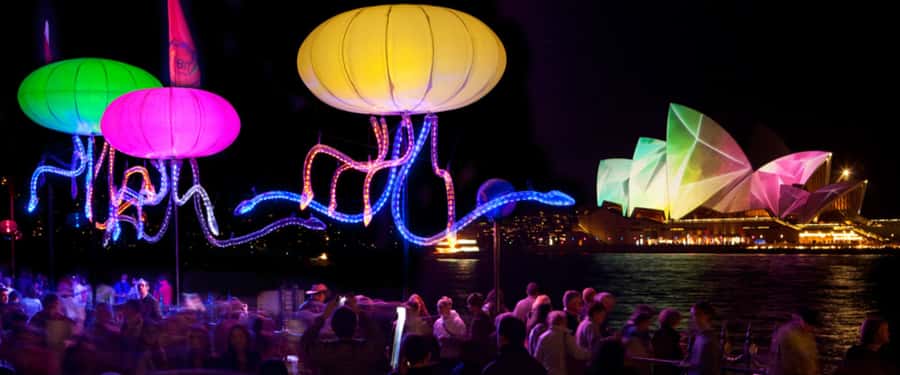 Sydney Harbour: 30 Minute Slow Jet Boat Vivid Cruise - Value check: is $41 worth it for 30 minutes?