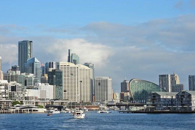 Sydney Harbour Discovery Dinner Cruise Scenic Sights and Buffet - Comfort and Deck Conditions: Crowds, Smoke, and What to Do