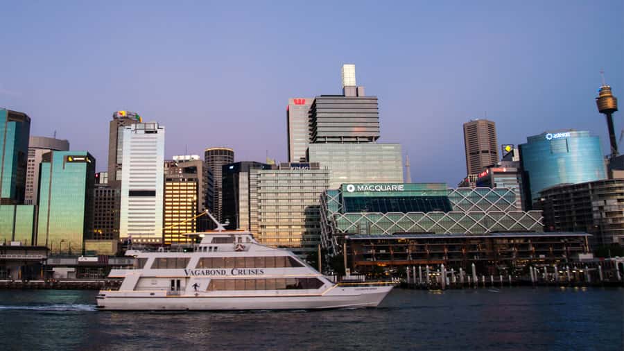 Sydney Harbour: Latin Fiesta Dinner Cruise - The Latin dance show: samba, live drums, and audience participation