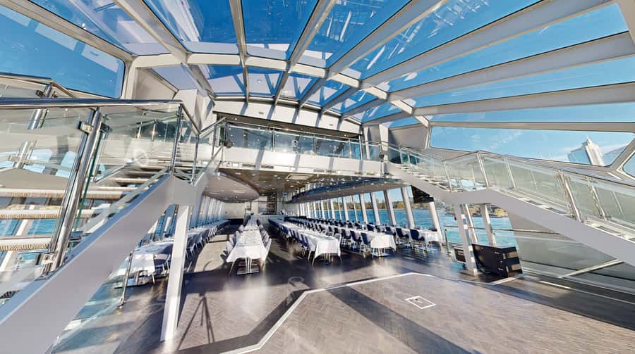 Sydney Harbour Lunch Cruise: 360° Glass Boat Views & Buffet - Who should book this cruise