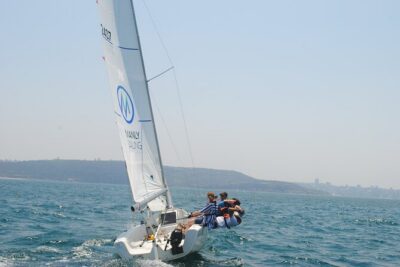 Sydney Harbour - Sailing Hands-On Experience - 1.5 or 2.5 hours: pick the cruise that matches your energy