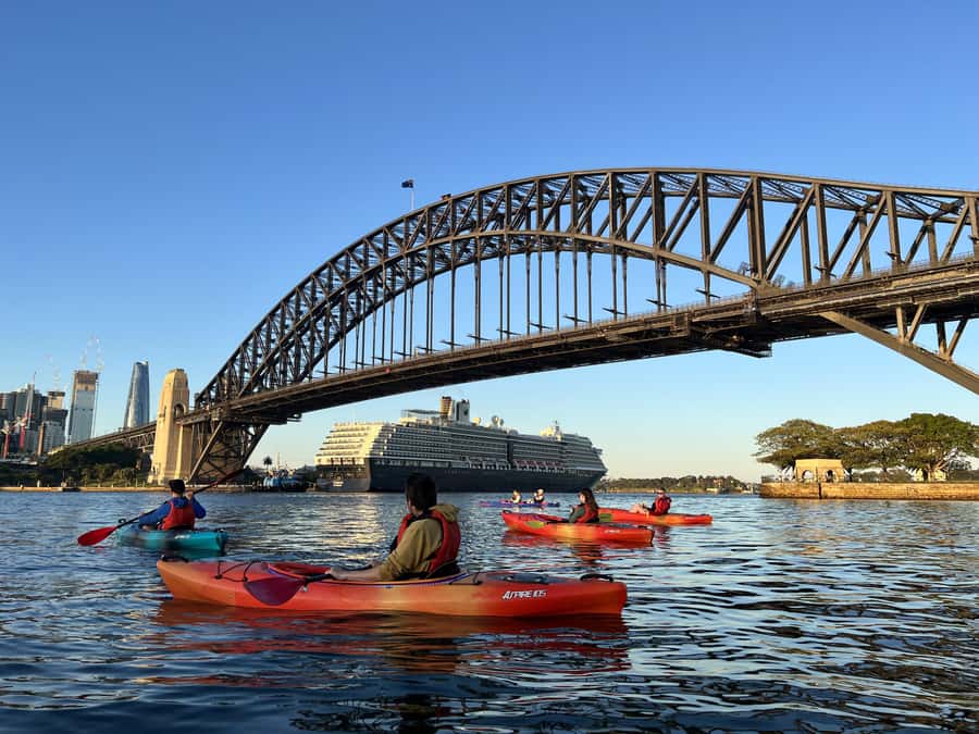 Sydney: Opera House and Harbour Guided Kayak Tour - Where Milsons Park puts you right in the harbor game
