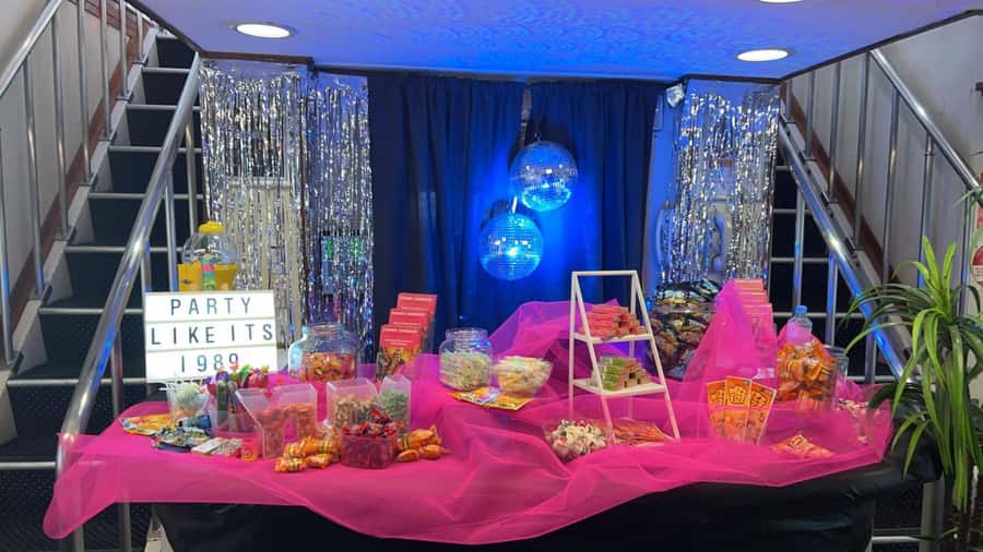 Sydney: Retro Party Cruise in Sydney Harbour with Snacks - What you actually eat: harvest board, hot finger food, and the sweet break