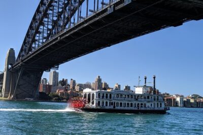 Sydney Secrets and Bondi Beach 4 HOUR AFTERNOON PRIVATE TOUR - State Library, The Mint, and Hyde Park Barracks: free “wow” you can’t plan by yourself