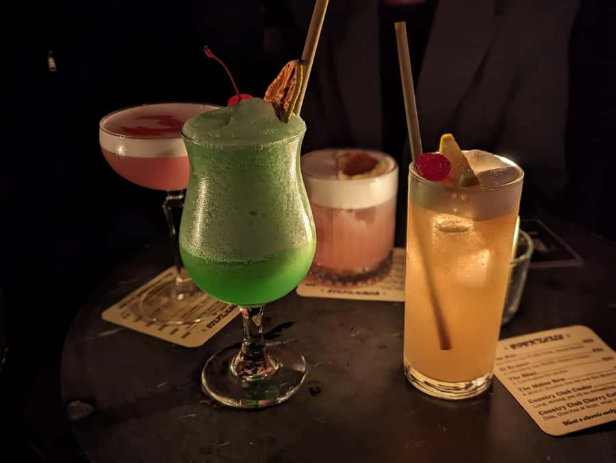 Sydney: Street Art & Small Bar Tour with Complimentary Drink - Getting started: the I Have A Dream mural and The Old Clare Hotel