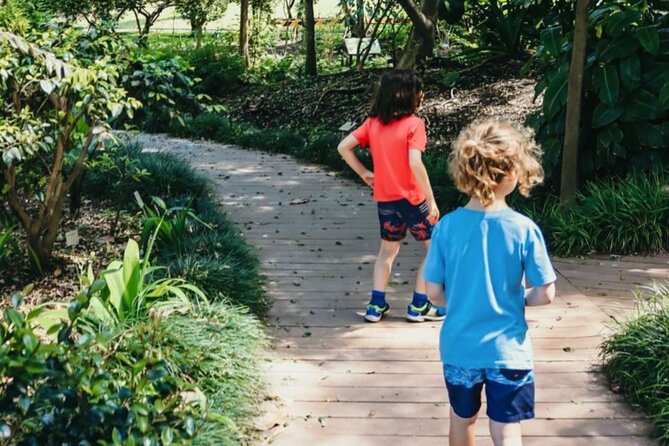 Sydney - The Mad Botanist Scavenger Hunt For Kids & Families. - Stop Three: Work Together as a Family (Parents Get to Have Fun Too)