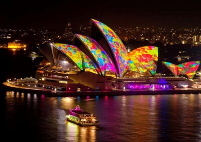 Sydney: "Vivid Sydney" Festival of Light Sightseeing Cruise - King Street Wharf boarding: where to start without stress