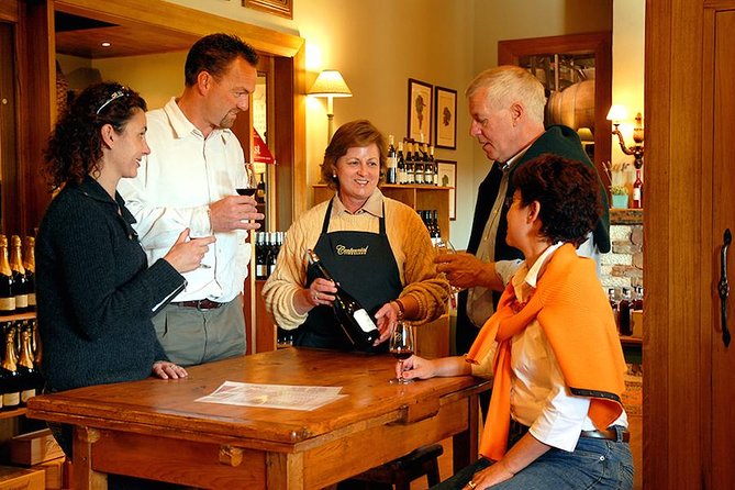 Waves Waterfalls and Wineries Full-Day Southern Highlands Private Tour - Should You Book This Southern Highlands Private Tour?